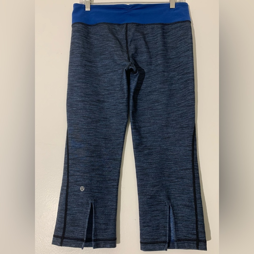 Lululemon Grab and Crow Crop in Limitless Slub Denim Blue